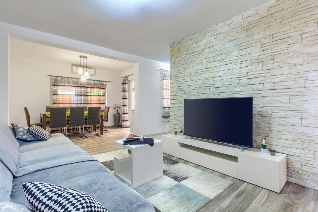Apartment Rialto Kakma